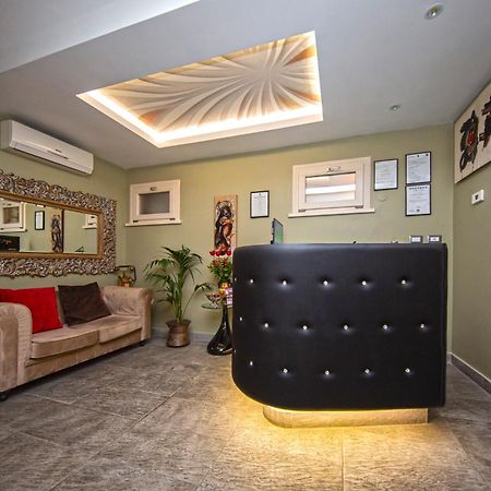 Corso Suite 107 Rooms Wellness & Spa ローマ エクステリア 写真
